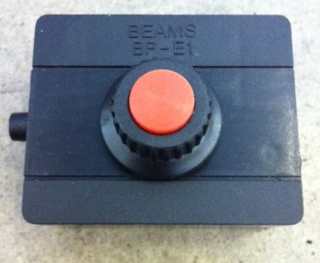 Universal Deluxe Battery Powered Ignitor W/ Knob - 03300 2 Universal Deluxe Battery Powered Ignitor W/ Knob - 03300 - Image 2