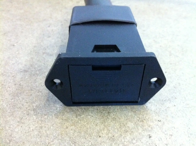 Lynx, Sedona Battery Holder Assembly W Diode, All Models - 31879 2 Lynx, Sedona Battery Holder Assembly W Diode, All Models - 31879 - Image 2