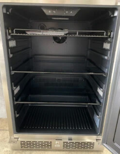 Zephyr Presrv 24" Outdoor Refrigerator - PRB24C01AS-OD 13 Zephyr Presrv 24" Outdoor Refrigerator - PRB24C01AS-OD -Outdoor Grill Life Shop IMG 1719 43778.1695040728.1500.1500