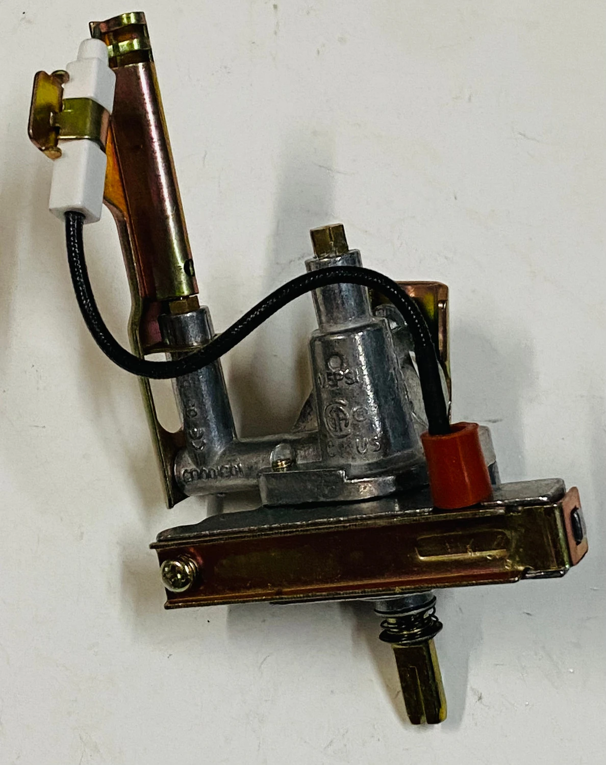 RCS Main LP Valve RON27A, 30A, 36A, 38A, 42A, Cutlass Series - RONO45 1 RCS Main LP Valve RON27A, 30A, 36A, 38A, 42A, Cutlass Series - RONO45